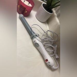 Beachwaver curler